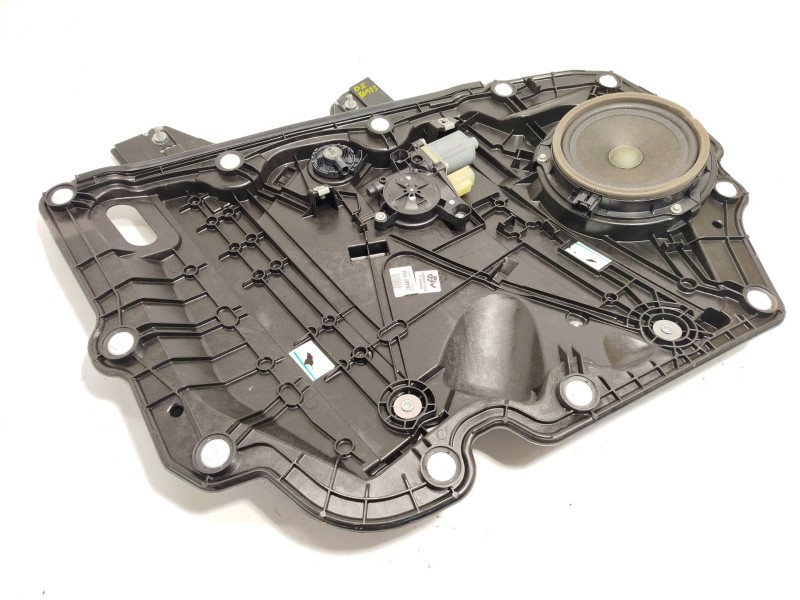 ELEVALUNAS DELANTERO IZQUIERDO LV4BS23201CB 2682154 0130822088