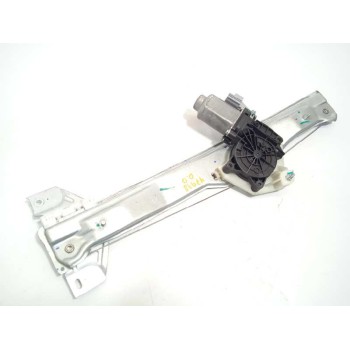 ELEVALUNAS DELANTERO DERECHO E3B5A23200DE 402653E