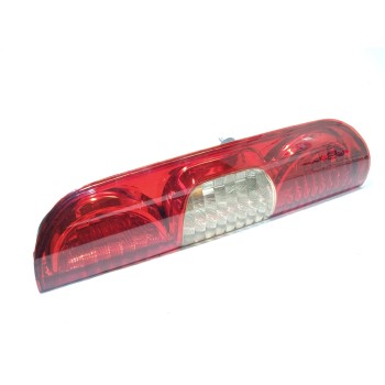 PILOTO TRASERO DERECHO 51755144 