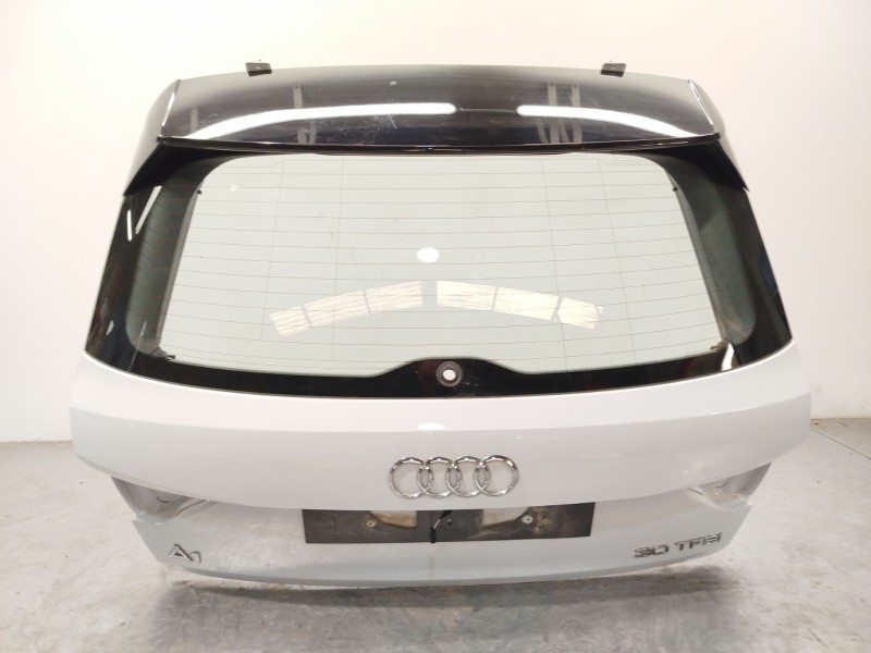 PORTON TRASERO 82A827025B 382A827917BGRU 