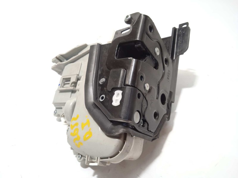 CERRADURA PUERTA DELANTERA IZQUIERDA 8J1837015E 