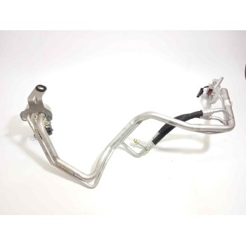 Recambio de tubos aire acondicionado para lynk & co 01 phev referencia OEM IAM 8888948346  