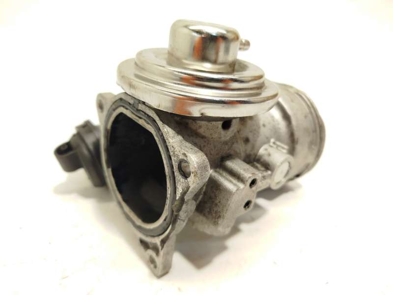 VALVULA EGR 038131501AL 724809200