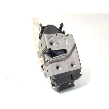 CERRADURA PUERTA TRASERA IZQUIERDA A2047302735 