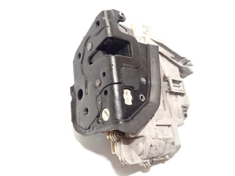 CERRADURA PUERTA DELANTERA DERECHA 4F1837016 