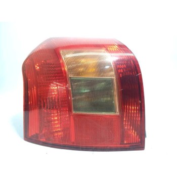 Recambio de piloto trasero izquierdo para toyota corolla (e12) 2.0 turbodiesel cat referencia OEM IAM 8156102150  