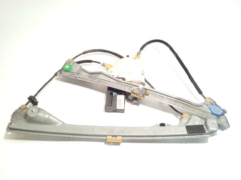 ELEVALUNAS DELANTERO IZQUIERDO 807010002R 