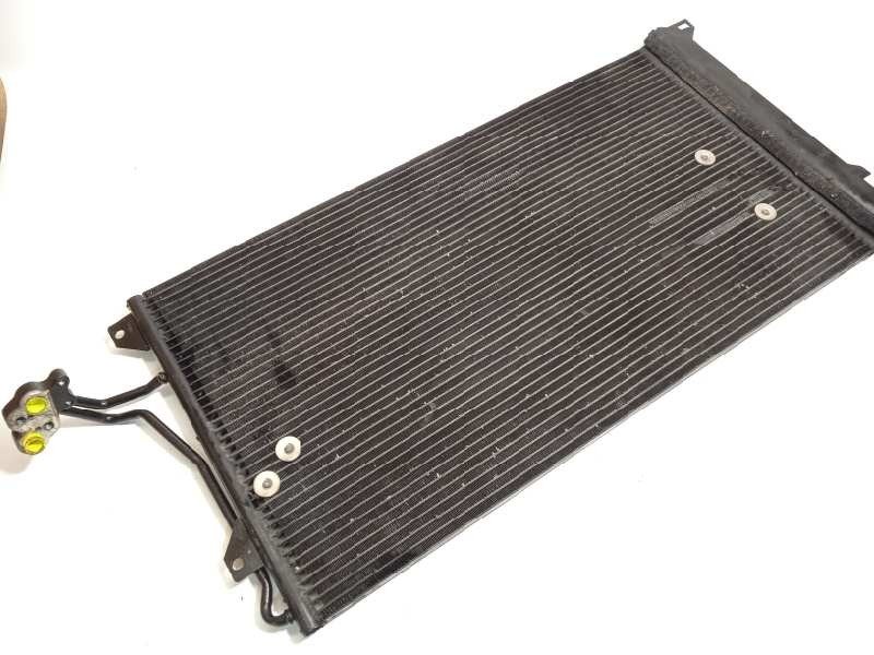 CONDENSADOR / RADIADOR AIRE ACONDICIONADO 7L0820411G 