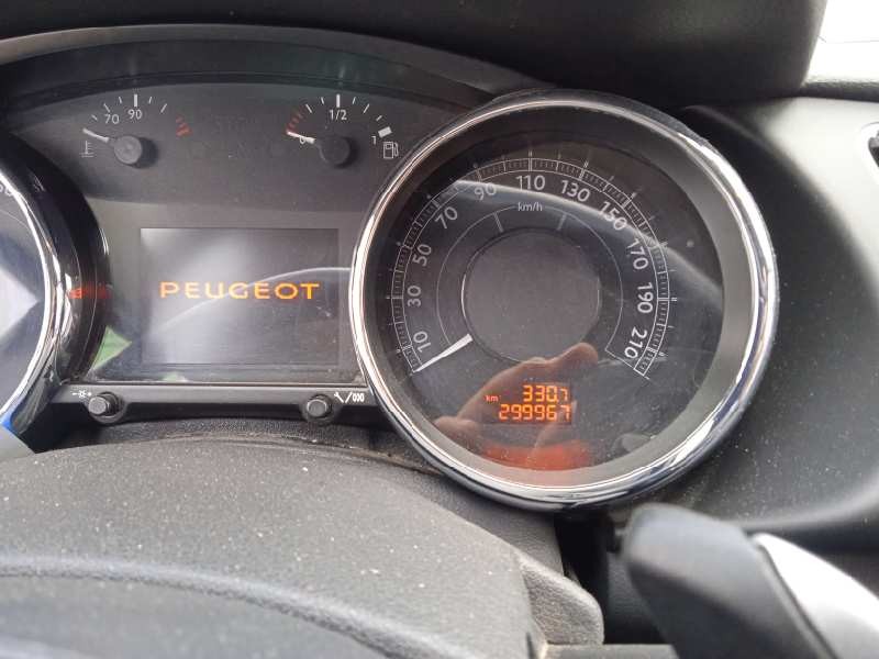 peugeot 3008 del año 2012