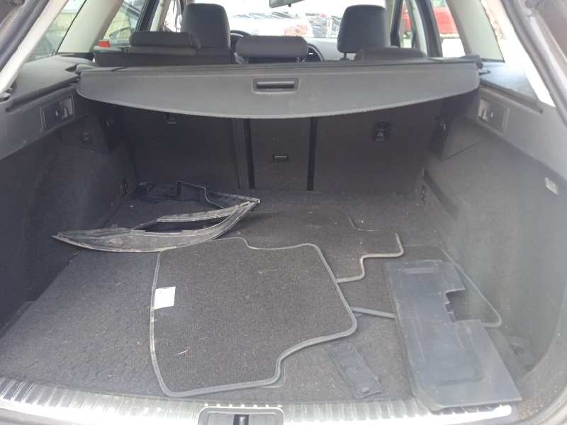 seat leon st (5f8) del año 2015