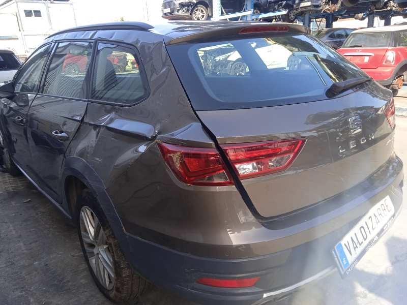 seat leon st (5f8) del año 2015