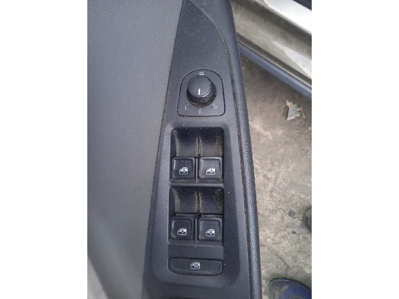 seat leon st (5f8) del año 2015