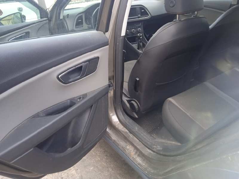 seat leon st (5f8) del año 2015