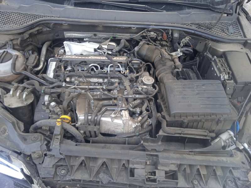 seat leon st (5f8) del año 2015