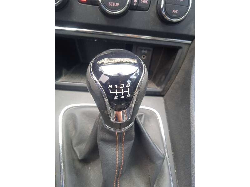 seat leon st (5f8) del año 2015