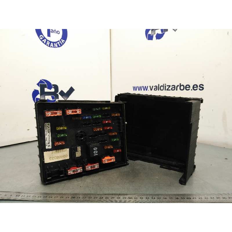 Recambio de caja reles / fusibles para volkswagen passat lim. (362) advance bluemotion referencia OEM IAM 3C0937629C  