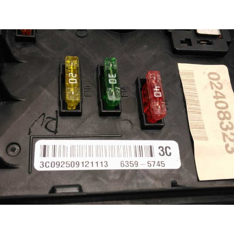 Recambio de caja reles / fusibles para volkswagen passat lim. (362) advance bluemotion referencia OEM IAM 3C0937629C  
