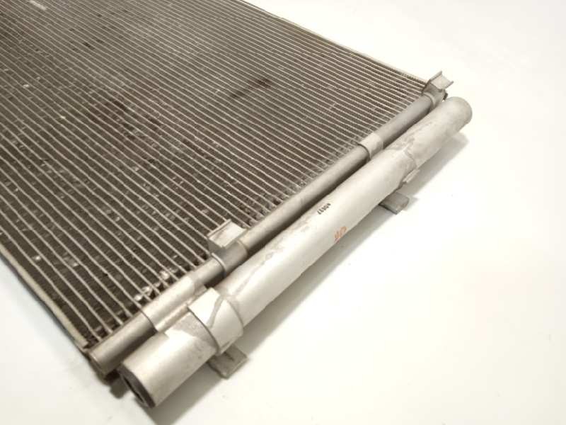 Recambio de condensador / radiador aire acondicionado para kia rio basic referencia OEM IAM 976061W001  