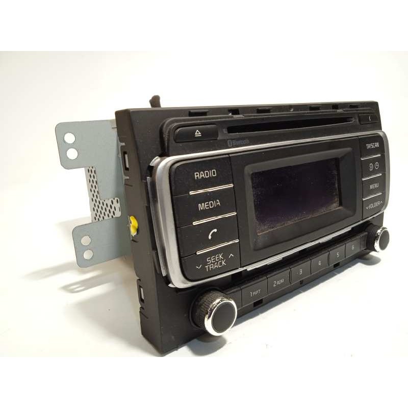 Recambio de sistema audio / radio cd para kia rio basic referencia OEM IAM 961701W770CA  