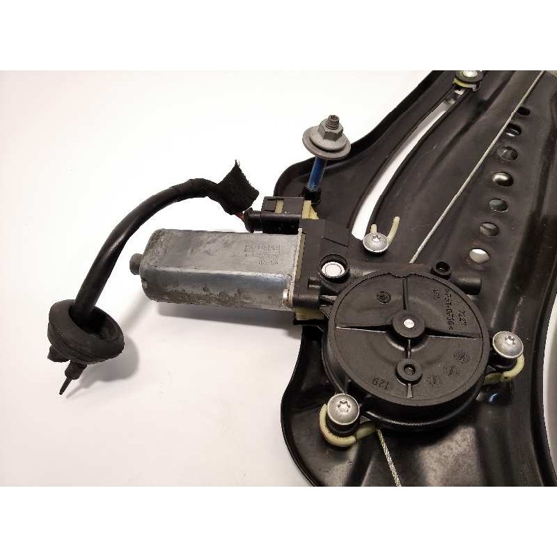 Recambio de elevalunas trasero derecho para audi a5 cabriolet (8f7) 2.0 tdi referencia OEM IAM 8F0839398C  0130822040