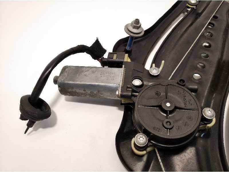 Recambio de elevalunas trasero derecho para audi a5 cabriolet (8f7) 2.0 tdi referencia OEM IAM 8F0839398C  0130822040