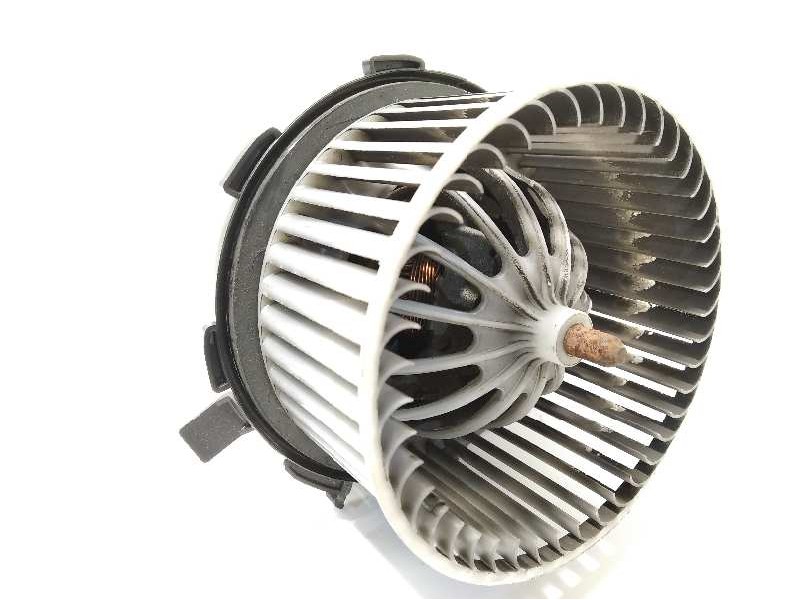 Recambio de motor calefaccion para audi a5 cabriolet (8f7) 2.0 tdi referencia OEM IAM 8K2820021C  