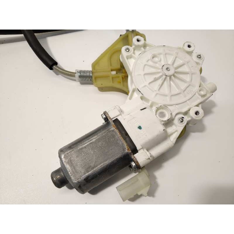 Recambio de elevalunas delantero izquierdo para jeep patriot limited referencia OEM IAM P05291799AA  0130822276