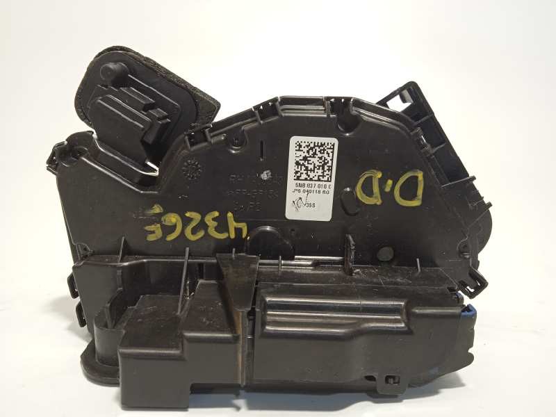 Recambio de cerradura puerta delantera derecha para volkswagen tiguan 2.0 tdi referencia OEM IAM 5NB837016C  