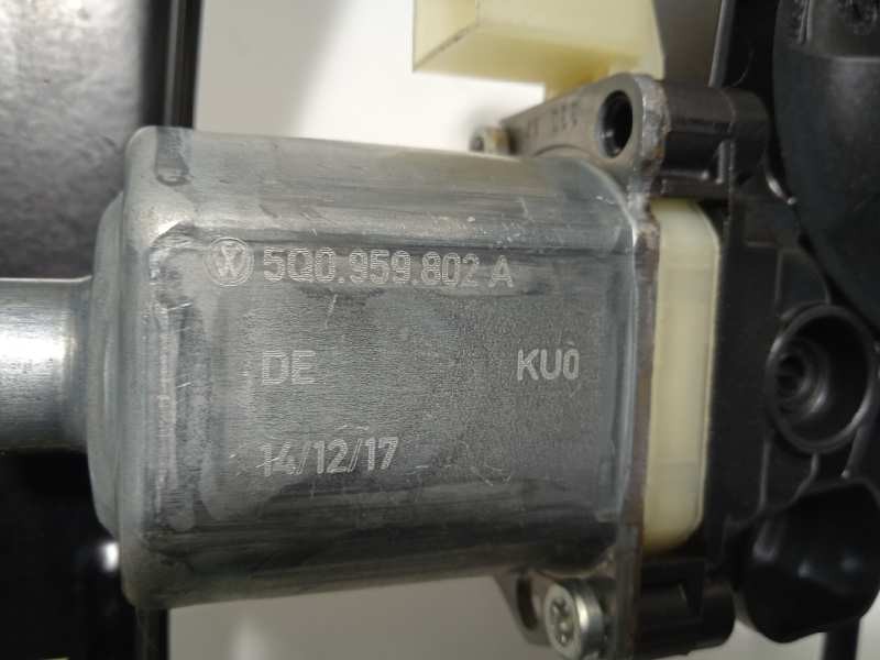 Recambio de elevalunas trasero derecho para volkswagen tiguan 2.0 tdi referencia OEM IAM 5NA839462C  5Q0959802A
