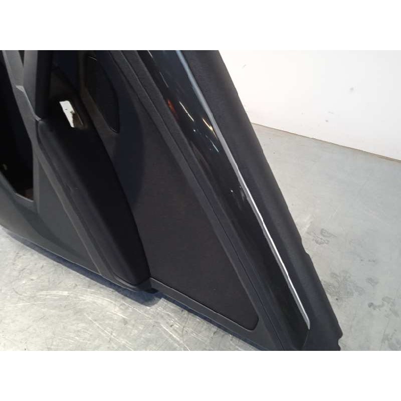 Recambio de guarnecido puerta trasera derecha para volkswagen tiguan 2.0 tdi referencia OEM IAM 5NA867212PPCR  