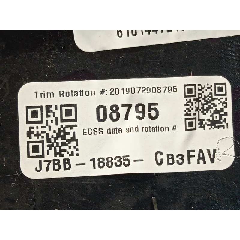 Recambio de pantalla multifuncion para ford ka+ active referencia OEM IAM J7BB18835CB3  J7BB18835CB3FAV