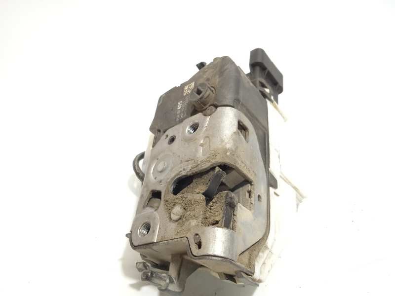 Recambio de cerradura puerta delantera derecha para peugeot partner kombi active referencia OEM IAM 828405  9135EA