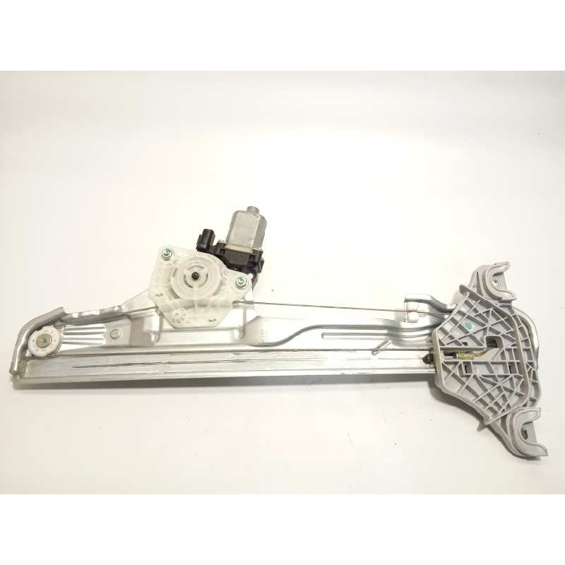 Recambio de elevalunas delantero derecho para hyundai kona 1.0 tgdi cat referencia OEM IAM 82460J9000  82402J9000