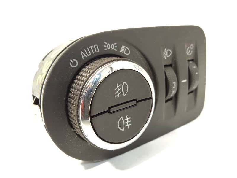 Recambio de mando luces para opel corsa e 1.4 referencia OEM IAM 13470446  