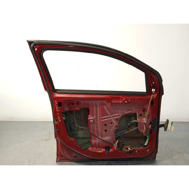 Recambio de puerta delantera izquierda para dodge caliber sxt referencia OEM IAM 5074155AB  