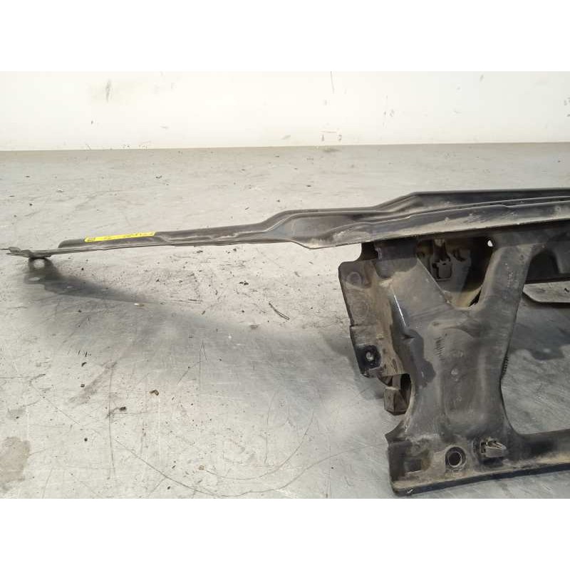 Recambio de panel frontal para volvo v70 familiar d5 referencia OEM IAM 30655380  