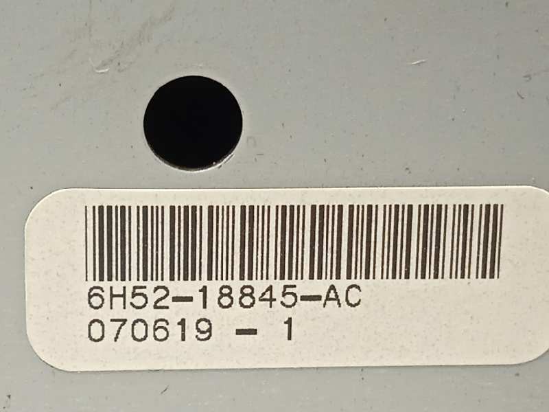 Recambio de mando multifuncion para land rover freelander (lr2) td4 se referencia OEM IAM 6H5218845AC  LR001070