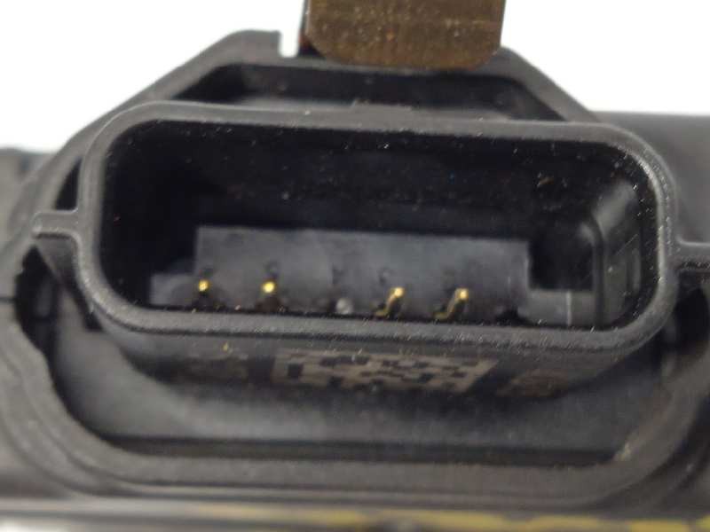 Recambio de cerradura puerta trasera derecha para renault captur 1.5 dci diesel fap energy referencia OEM IAM 805027072R  