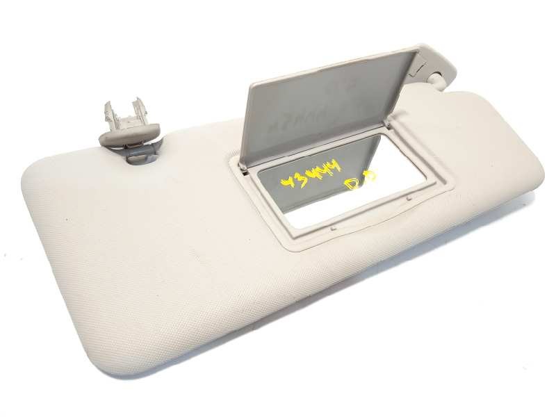 Recambio de parasol derecho para renault captur 1.5 dci diesel fap energy referencia OEM IAM 964003555R  