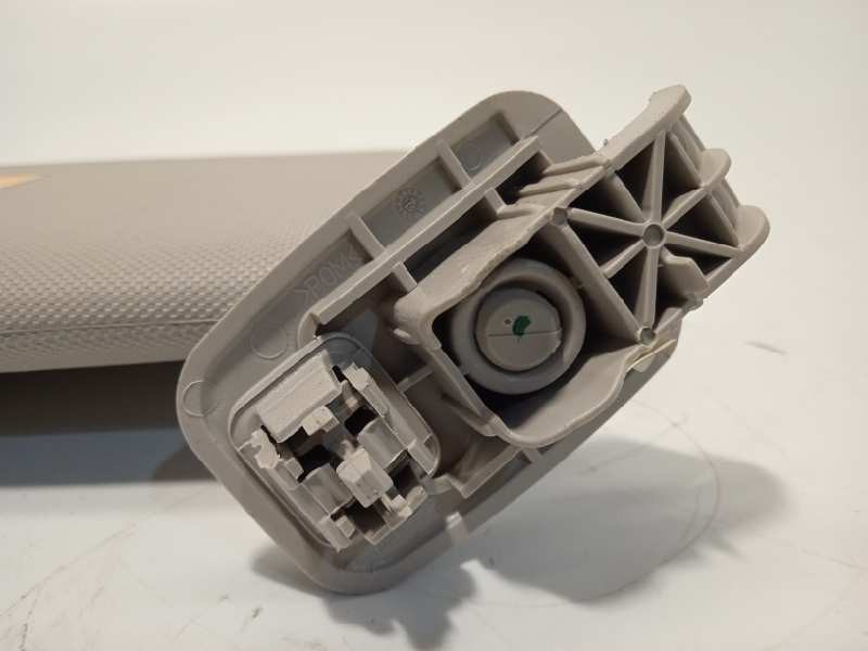 Recambio de parasol derecho para renault captur 1.5 dci diesel fap energy referencia OEM IAM 964003555R  