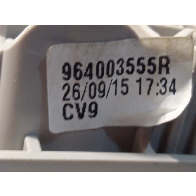 Recambio de parasol derecho para renault captur 1.5 dci diesel fap energy referencia OEM IAM 964003555R  