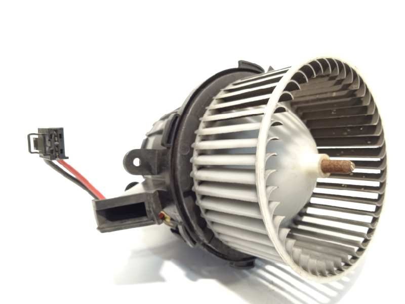 Recambio de motor calefaccion para audi a5 sportback (8t) 2.0 tdi (130kw) referencia OEM IAM 8T2820021  