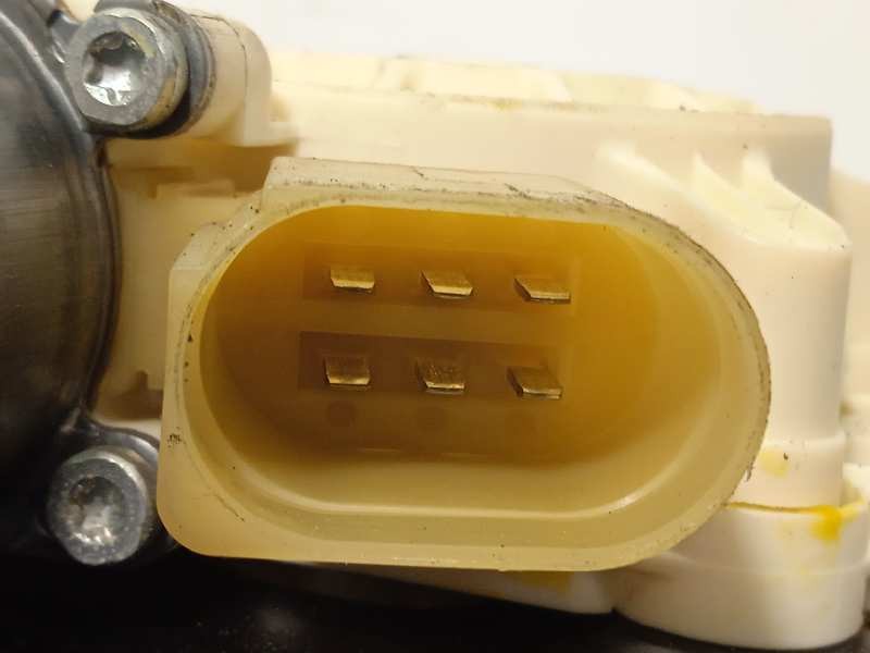 Recambio de elevalunas trasero derecho para bmw x6 (e71) 5.0i referencia OEM IAM 51357197304 0130821461 6967262