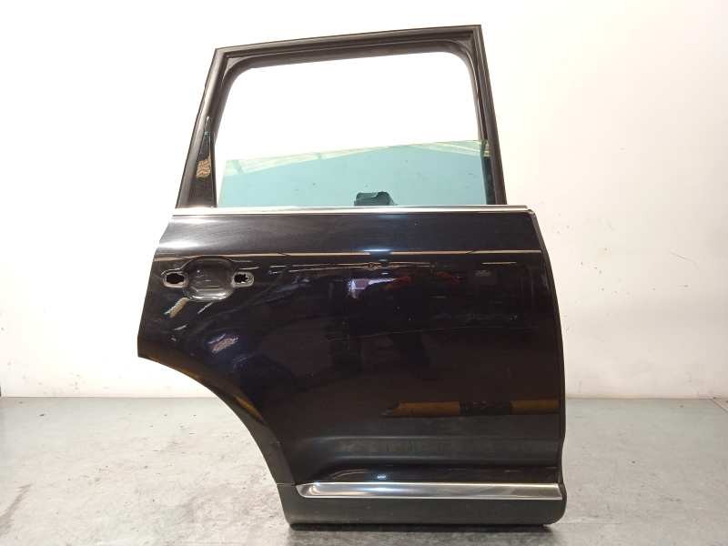 Recambio de puerta trasera derecha para volkswagen touareg (7la) tdi v10 referencia OEM IAM 7L0833056M  