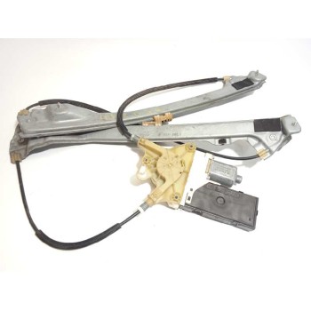 ELEVALUNAS DELANTERO DERECHO 807000002R 807300001R