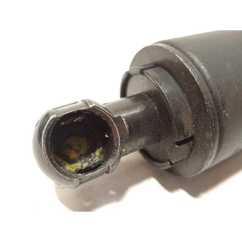 Recambio de amortiguadores maletero / porton para volkswagen touareg (7la) tdi v10 referencia OEM IAM 7L6827550N  