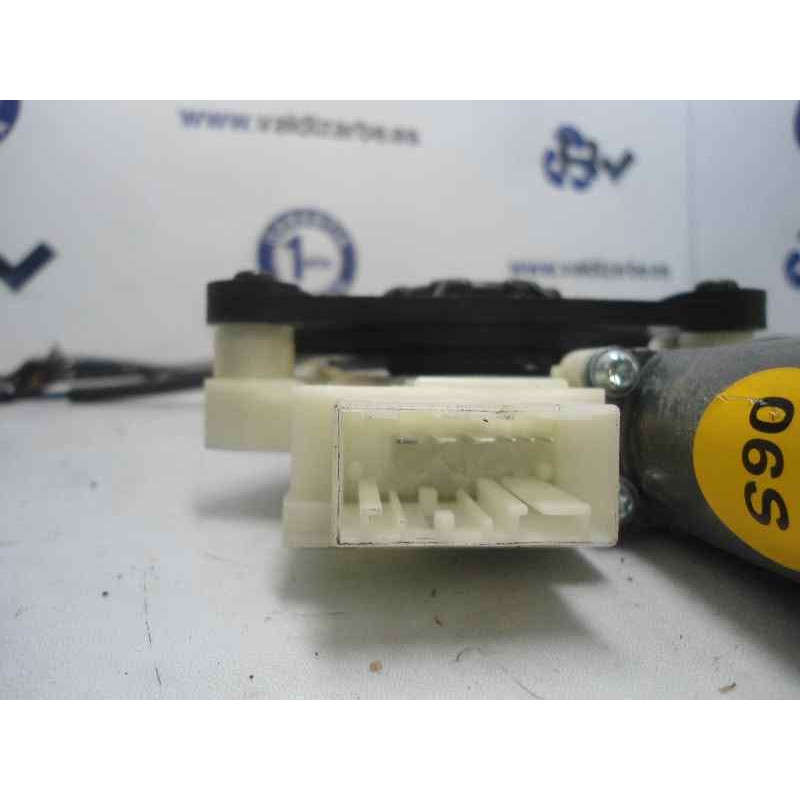 Recambio de elevalunas delantero derecho para skoda rapid active referencia OEM IAM 5JA959812E  5JA959812E