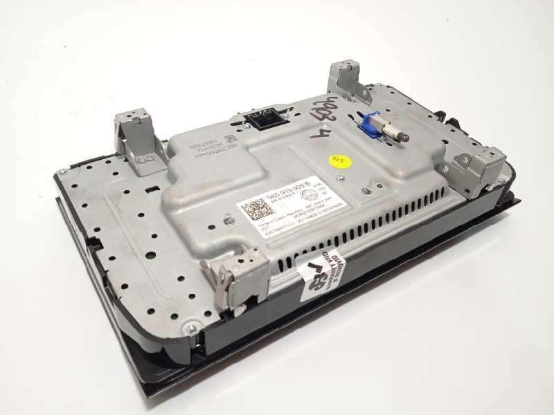 Recambio de pantalla multifuncion para skoda karoq (nu) ambition referencia OEM IAM 565919605B A2C1893770101 565919605BIZY