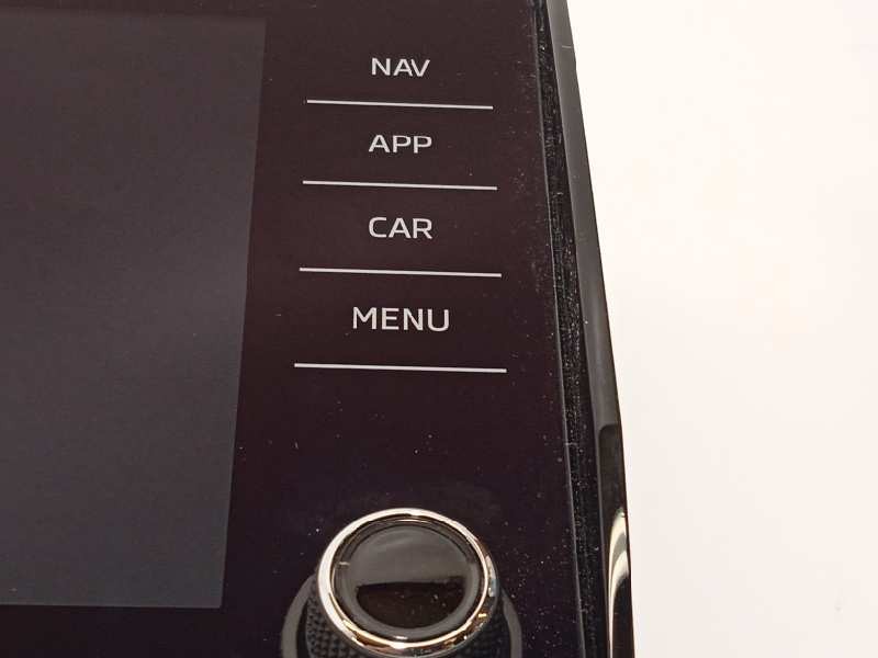 Recambio de pantalla multifuncion para skoda karoq (nu) ambition referencia OEM IAM 565919605B A2C1893770101 565919605BIZY