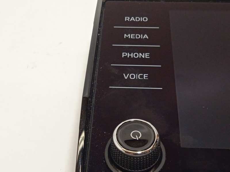 Recambio de pantalla multifuncion para skoda karoq (nu) ambition referencia OEM IAM 565919605B A2C1893770101 565919605BIZY